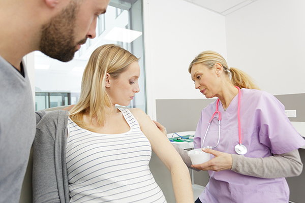 Keuchhusten (Pertussis) ist nach Angaben des Robert Koch-Instituts eine der Infektionskrankheiten